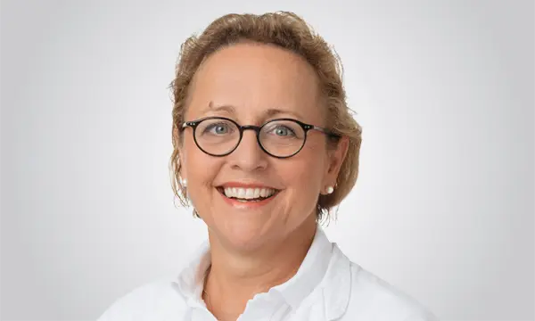 Dr. med. Verena Mandelbaum