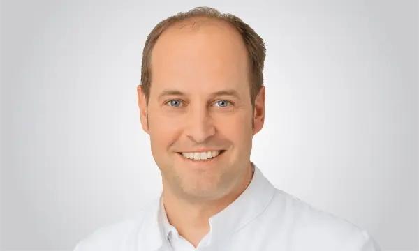 Dr. med. Jens M. Hecker