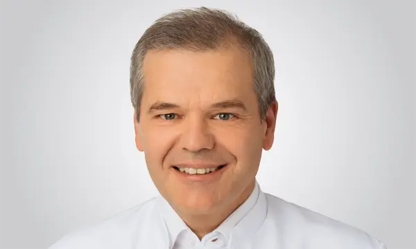 Dr. med. Uwe Zwettler