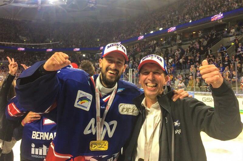 Dr. Volk Mannschaftsarzt Adler Mannheim